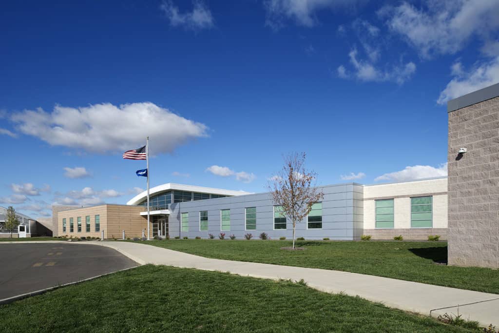 Best Cosmetology Schools for 2018 20 Best Beauty Schools