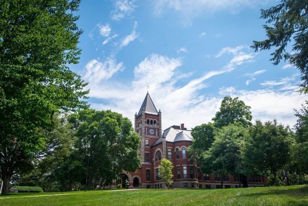 best online MBA programs for 2019-2020_University_New_Hampshire