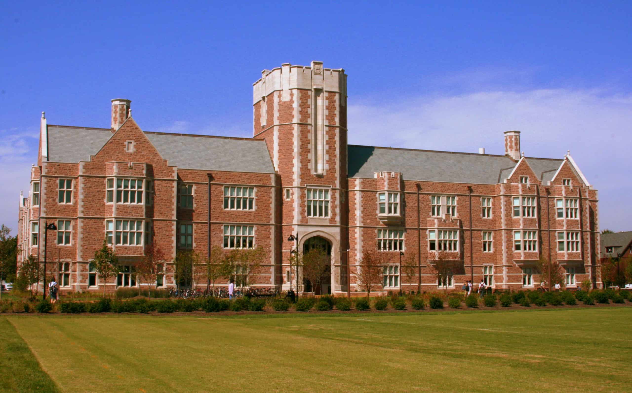 Best Accredited Online Law Schools